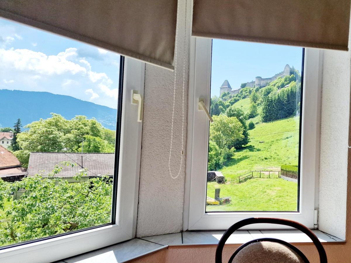 Hotel Lerchenhof à Friesach  Extérieur photo